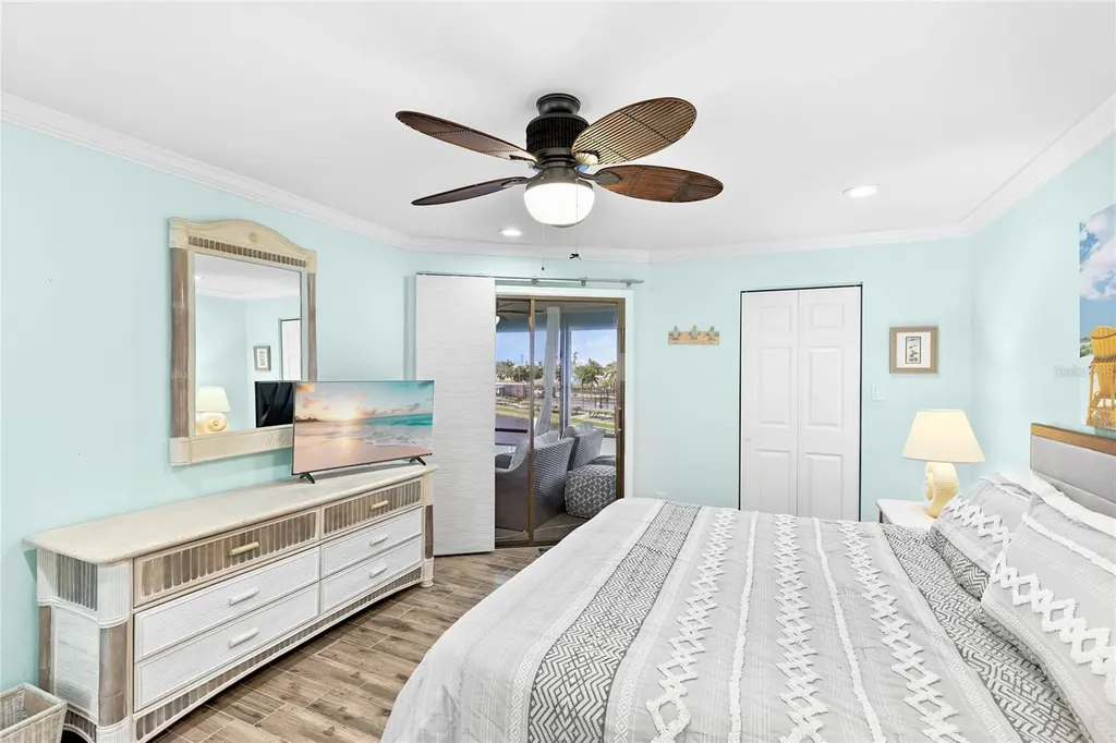 6500 Flotilla Drive Holmes Beach FL 34217