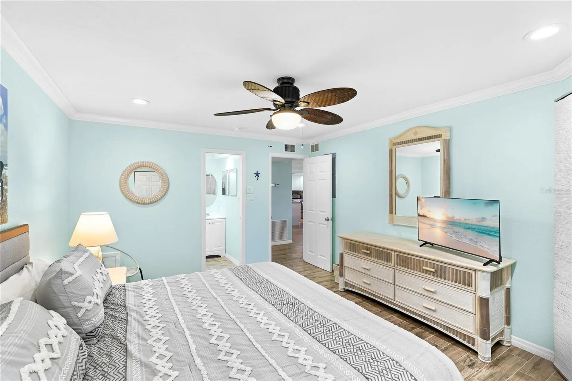 6500 Flotilla Drive Holmes Beach FL 34217