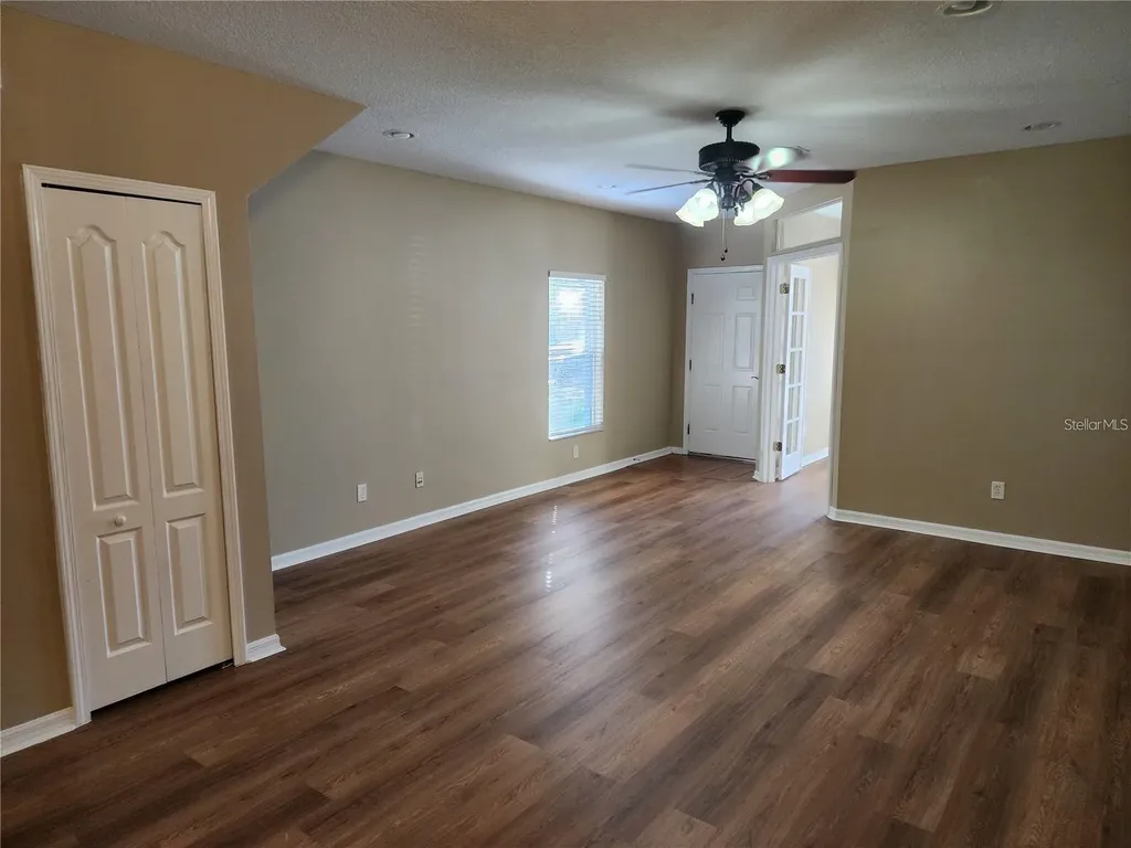 15924 Fishhawk Creek Lane Lithia FL 33547