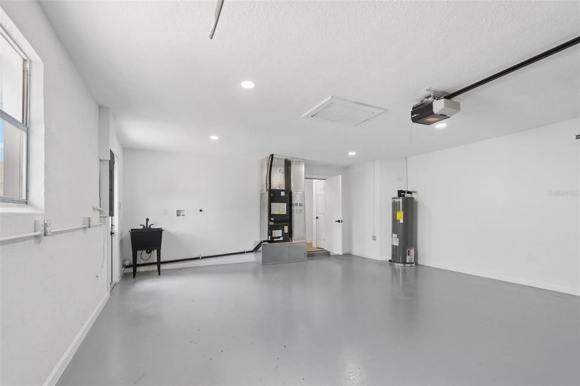 1530 49th Street N St Petersburg FL 33710