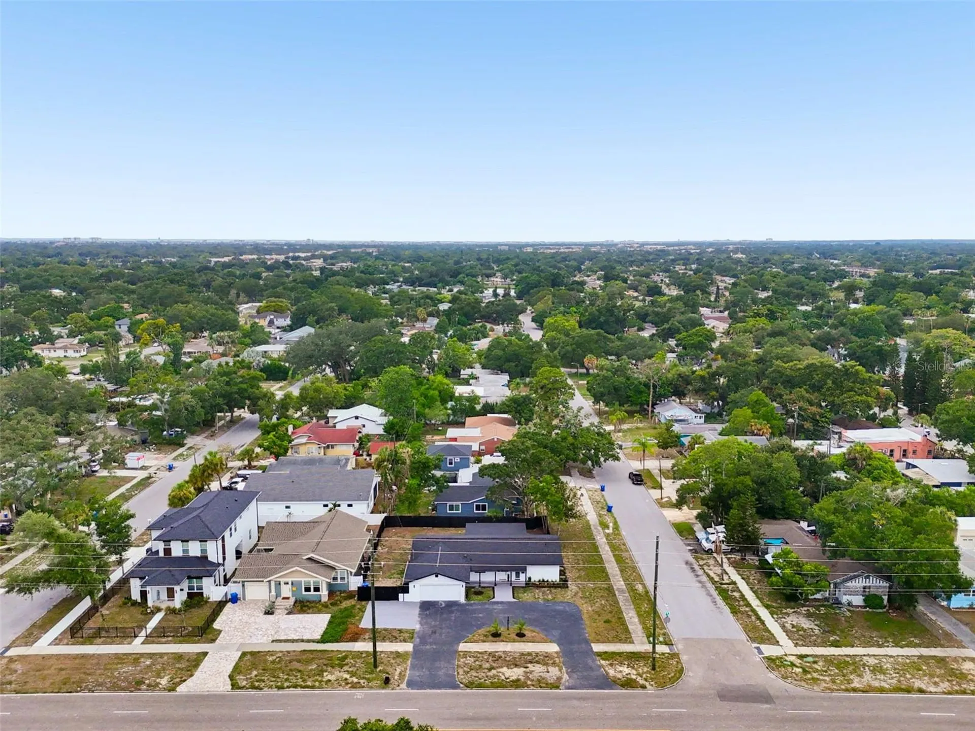 1530 49th Street N St Petersburg FL 33710