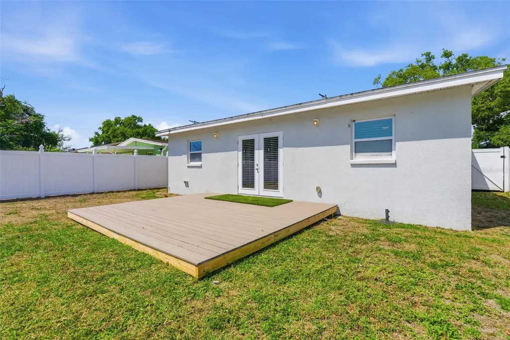 3916 Iowa Avenue W Tampa FL 33616