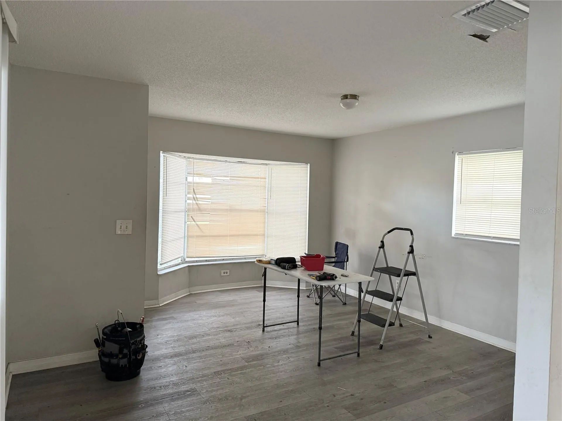 10406 N Central Avenue Tampa FL 33612