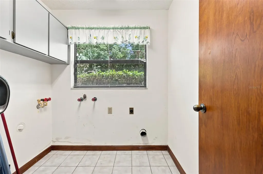 10028 Kenda Drive Riverview FL 33578