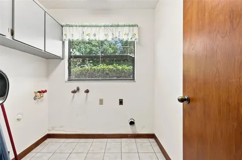 10028 Kenda Drive Riverview FL 33578