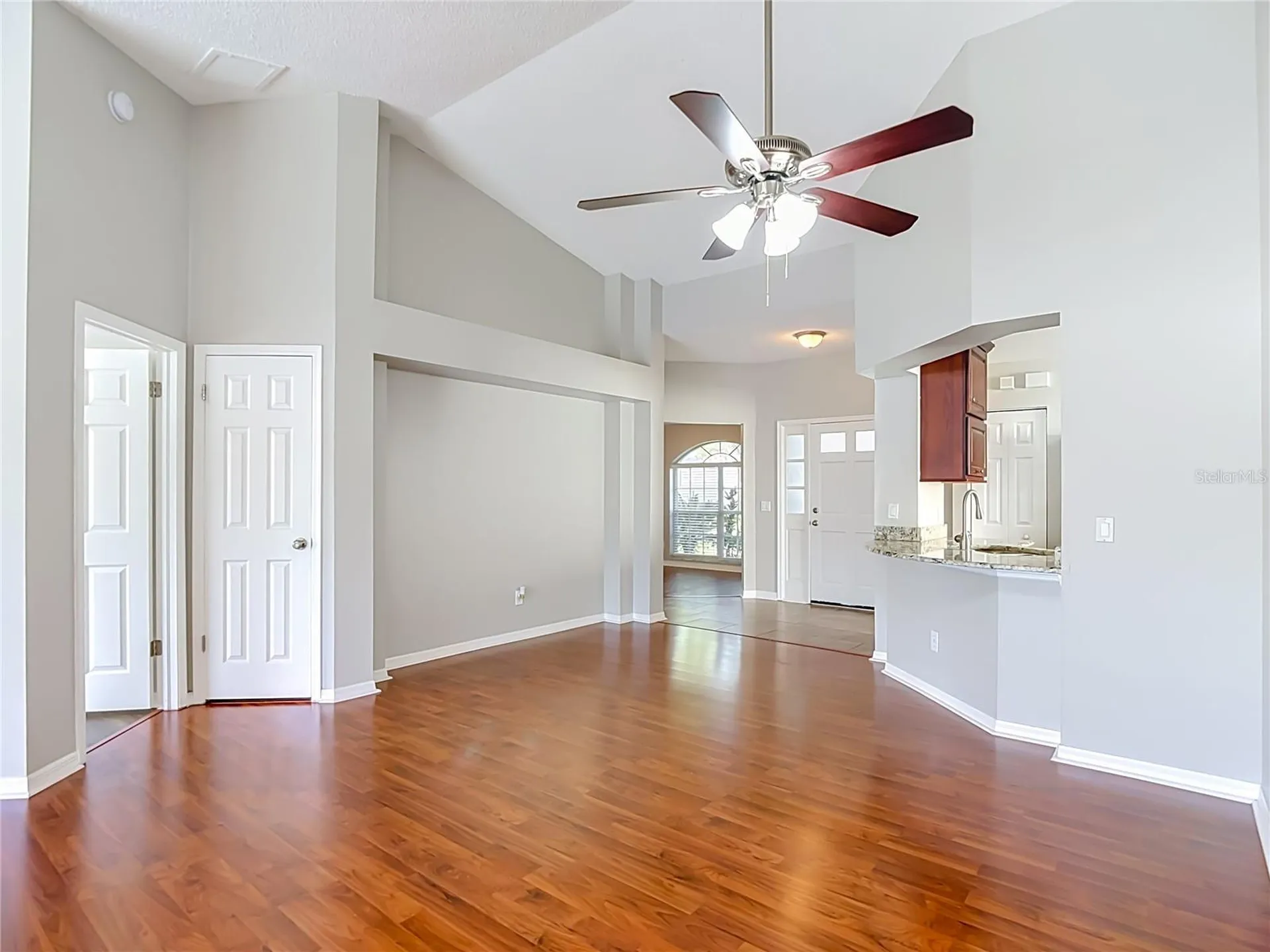 9718 Pleasant Run Way Tampa FL 33647