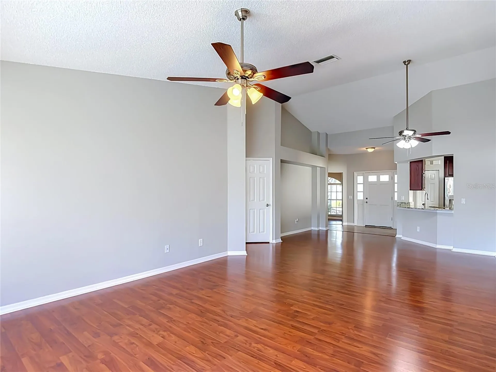 9718 Pleasant Run Way Tampa FL 33647