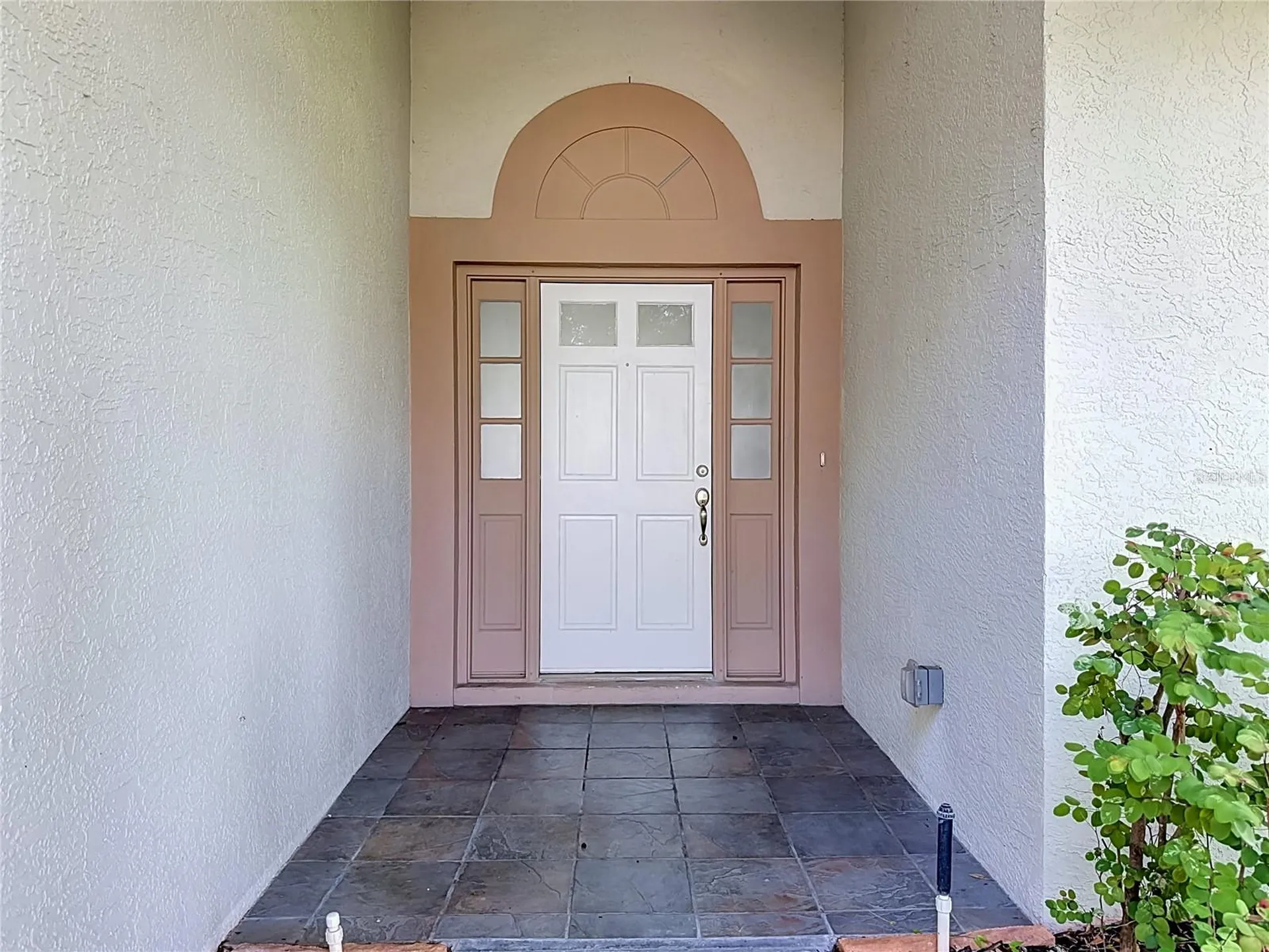 9718 Pleasant Run Way Tampa FL 33647