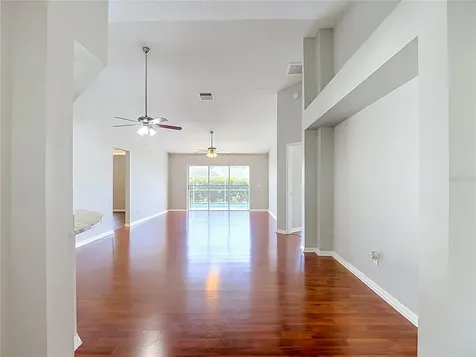 9718 Pleasant Run Way Tampa FL 33647