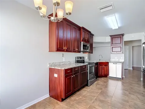 9718 Pleasant Run Way Tampa FL 33647