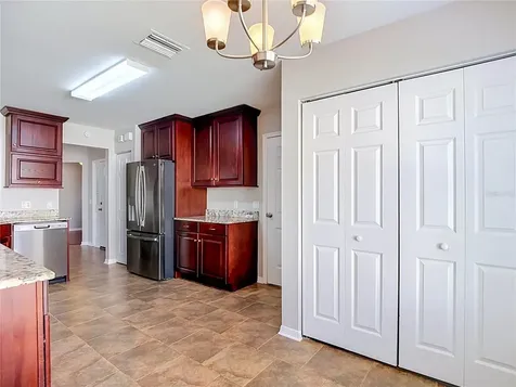 9718 Pleasant Run Way Tampa FL 33647