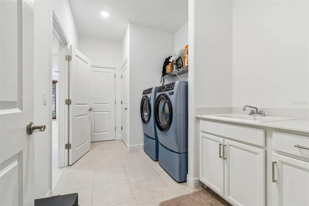 283 Sand Crane Way Tarpon Springs FL 34689