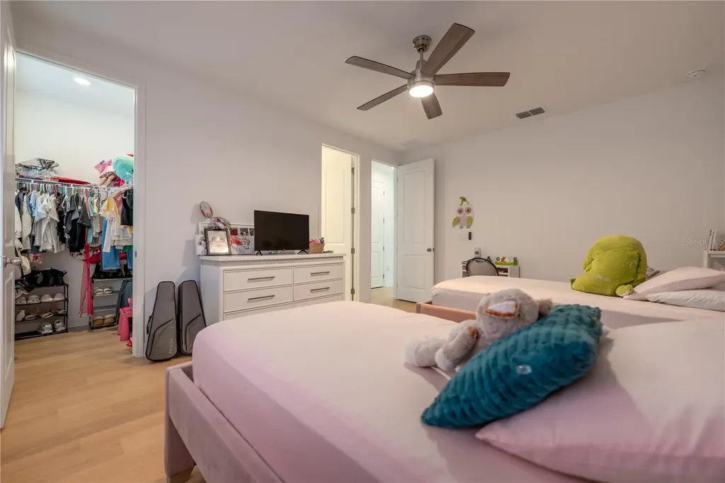 10044 Ballast Drive Orlando FL 32827