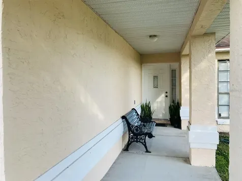 2704 Kendall Avenue Kissimmee FL 34744
