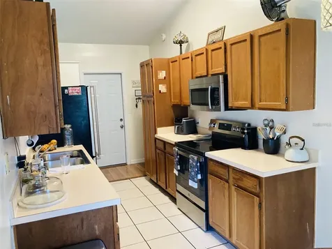 2704 Kendall Avenue Kissimmee FL 34744