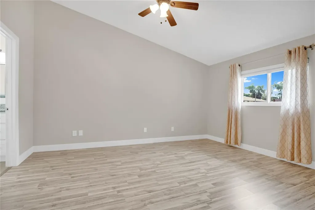 3914 Foothills Drive Orlando FL 32810