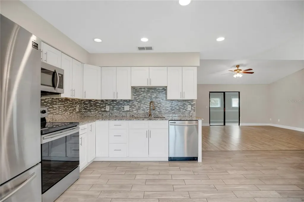 3914 Foothills Drive Orlando FL 32810