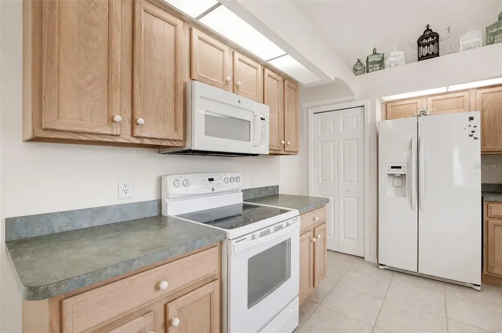 18601 Queen Brooks Court Hudson FL 34667