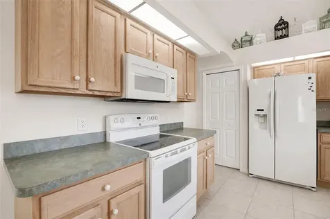 18601 Queen Brooks Court Hudson FL 34667