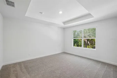 7556 Deer Valley Circle Tampa FL 33635