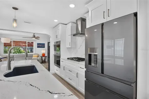 1201 15th Street N St Petersburg FL 33705