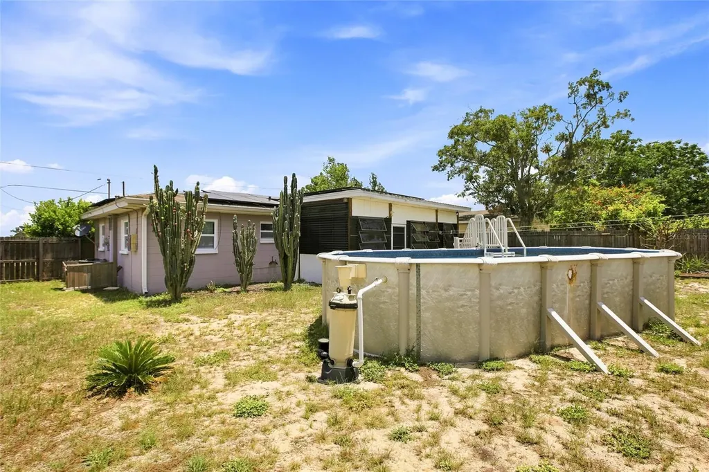 703 W Palmetto Street Avon Park FL 33825
