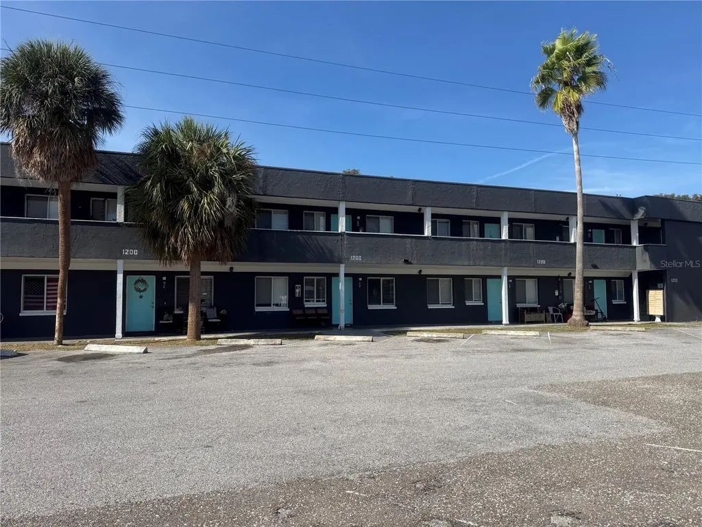 1200 70th Street N St Petersburg FL 33710