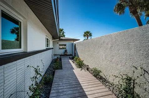 510 55th Avenue St Pete Beach FL 33706