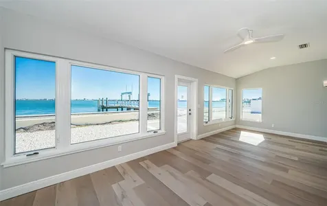510 55th Avenue St Pete Beach FL 33706
