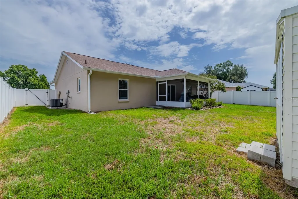1746 Grey Fox Drive Lakeland FL 33810