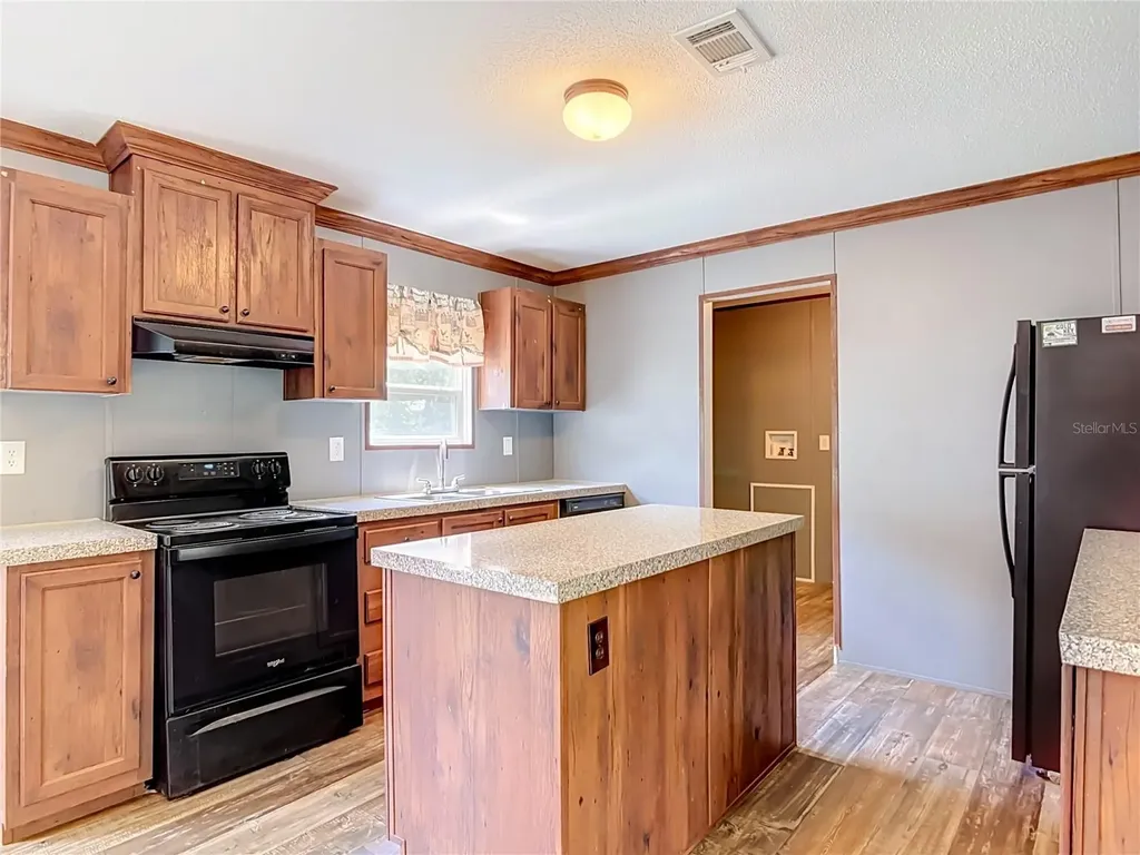 40628 Palm Drive Eustis FL 32736