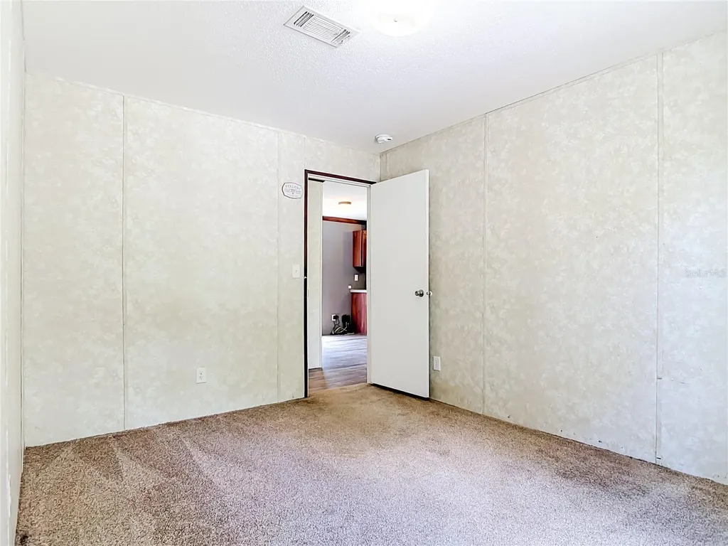 40628 Palm Drive Eustis FL 32736