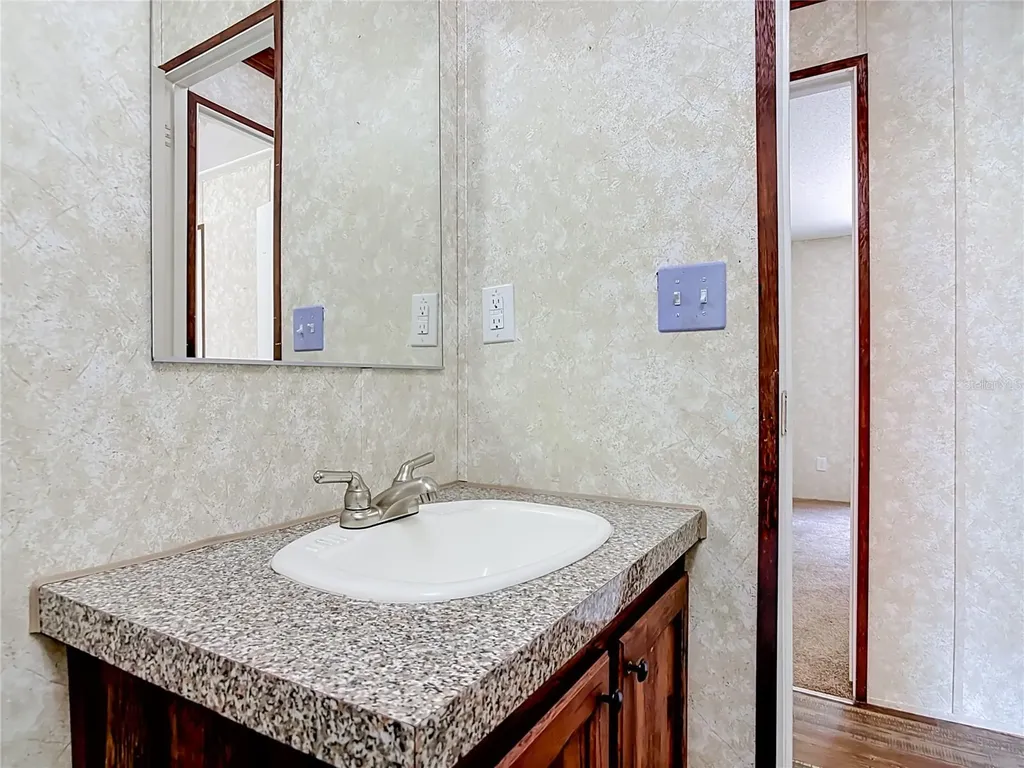 40628 Palm Drive Eustis FL 32736