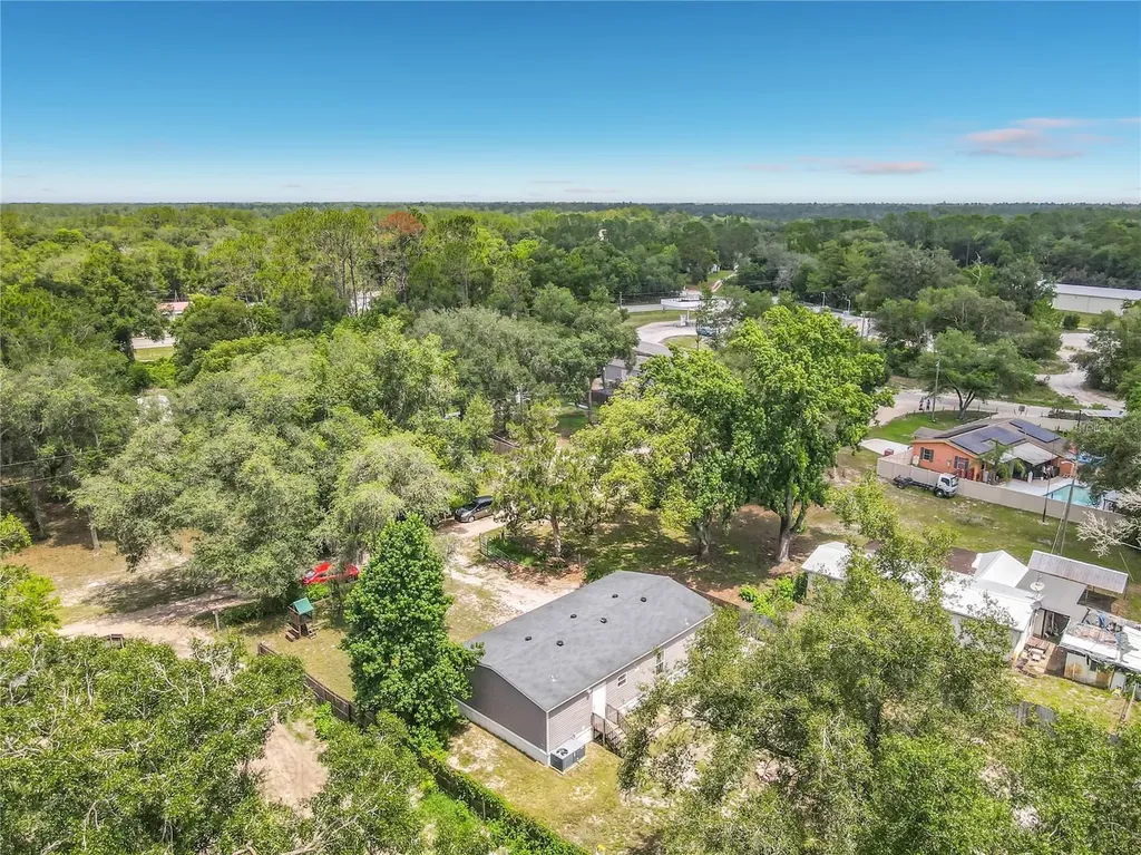 40628 Palm Drive Eustis FL 32736