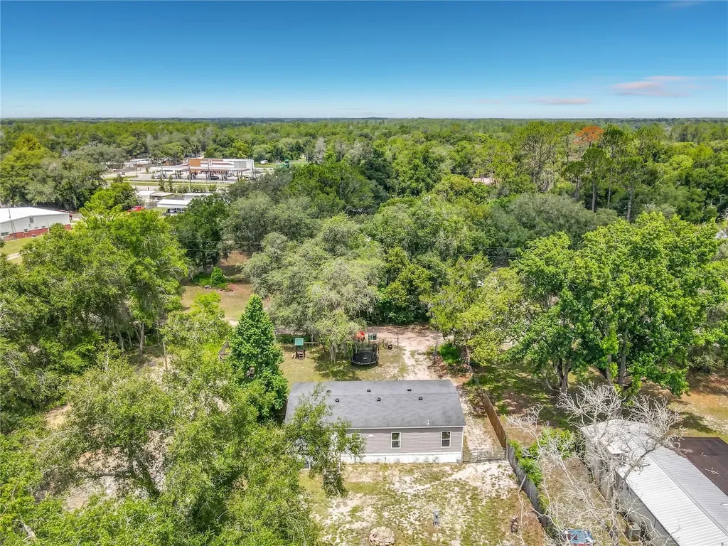 40628 Palm Drive Eustis FL 32736