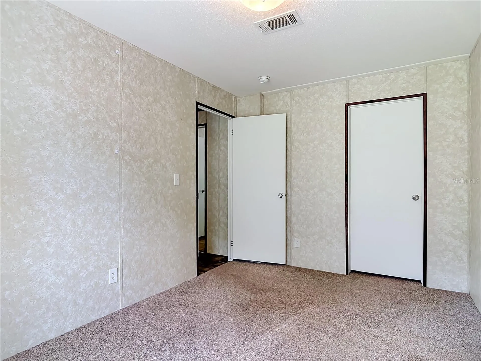 40628 Palm Drive Eustis FL 32736