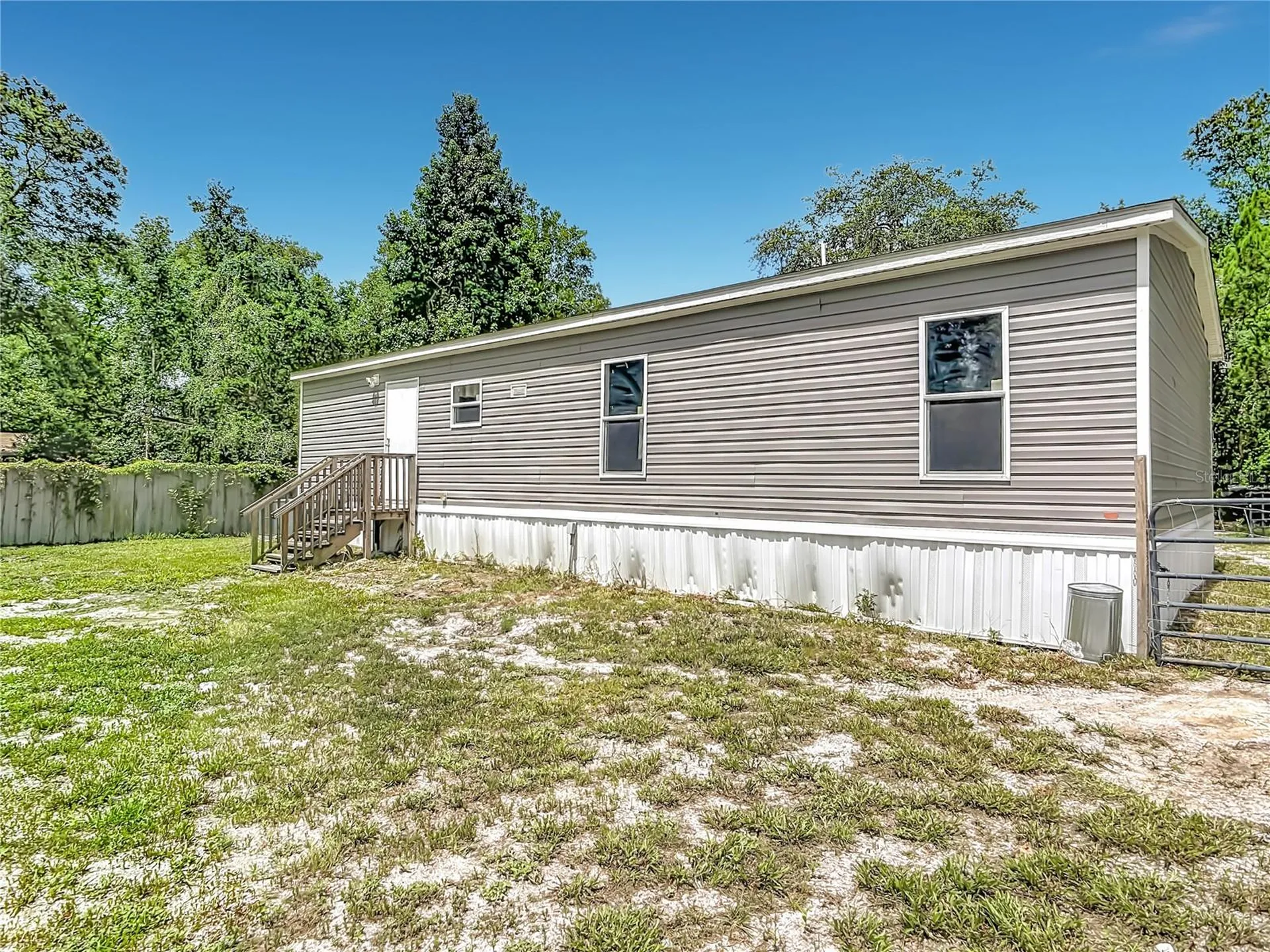 40628 Palm Drive Eustis FL 32736