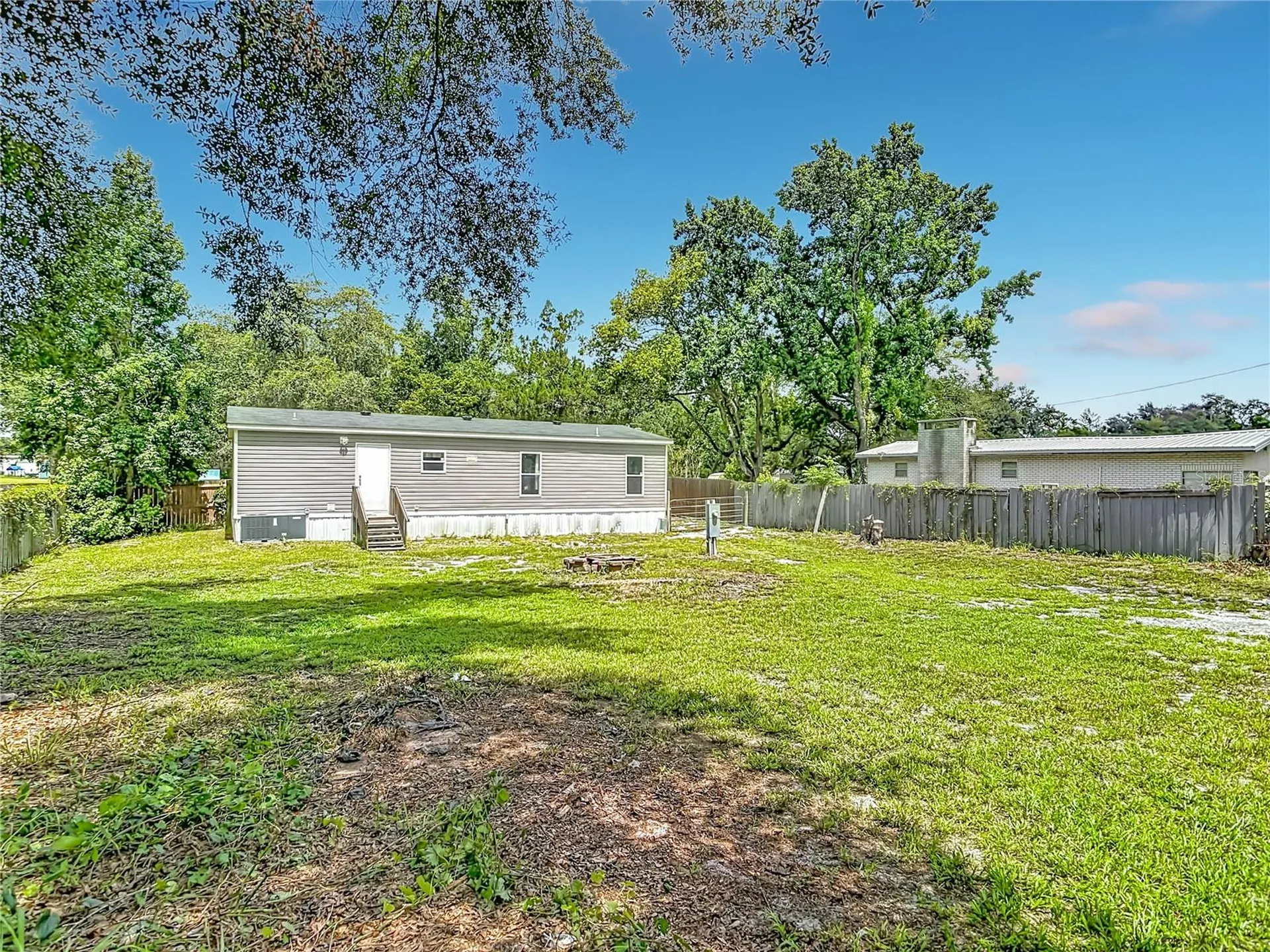 40628 Palm Drive Eustis FL 32736