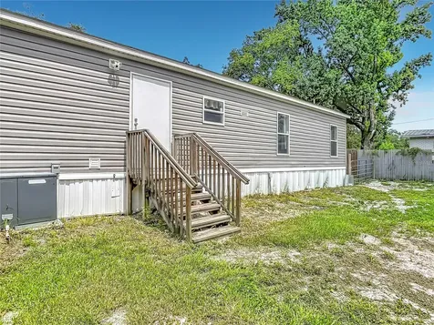40628 Palm Drive Eustis FL 32736