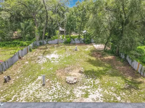 40628 Palm Drive Eustis FL 32736