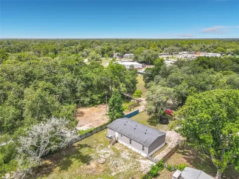 40628 Palm Drive Eustis FL 32736
