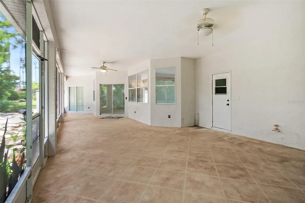 25 Fenimore Lane Palm Coast FL 32137