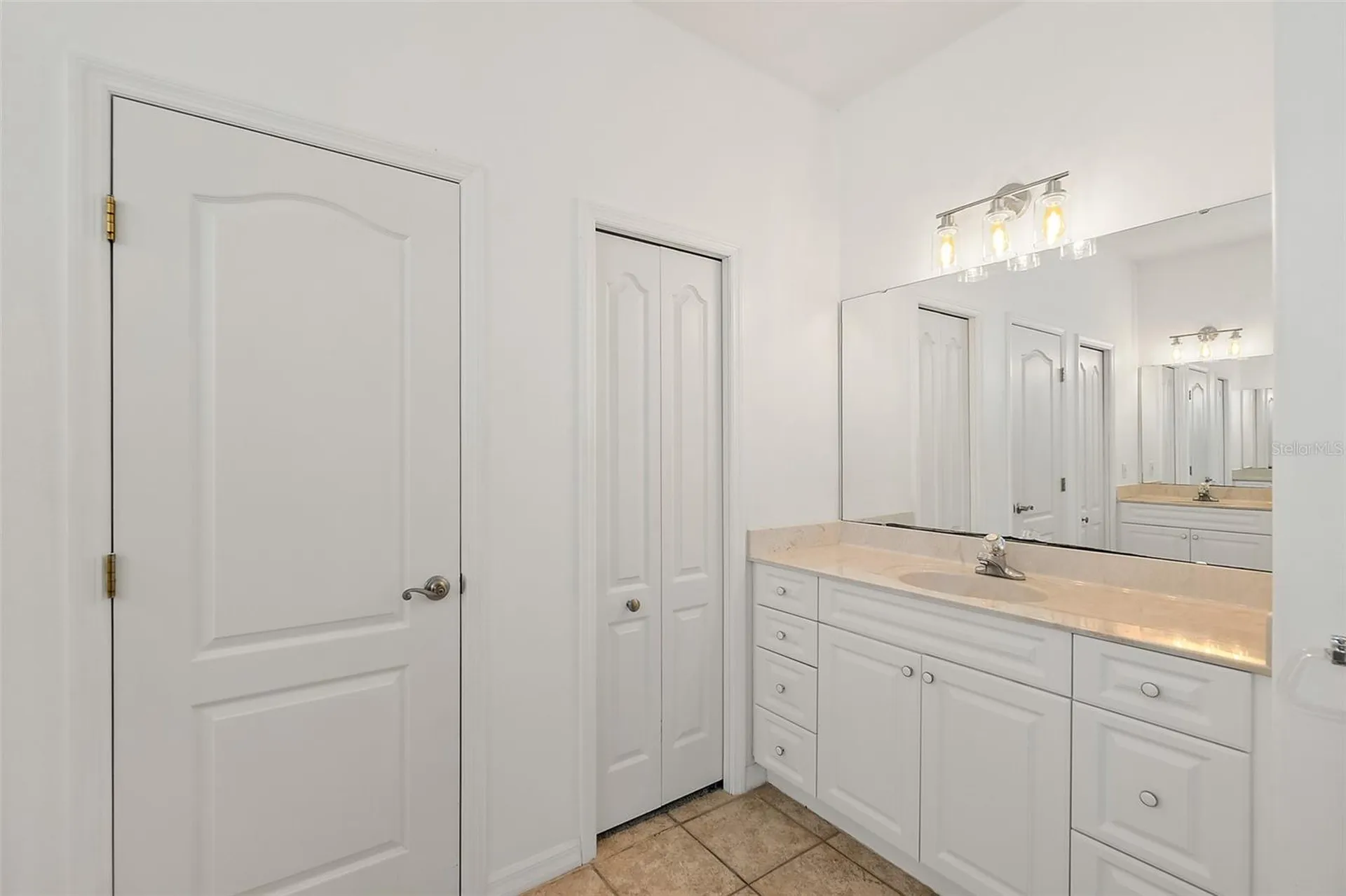 25 Fenimore Lane Palm Coast FL 32137