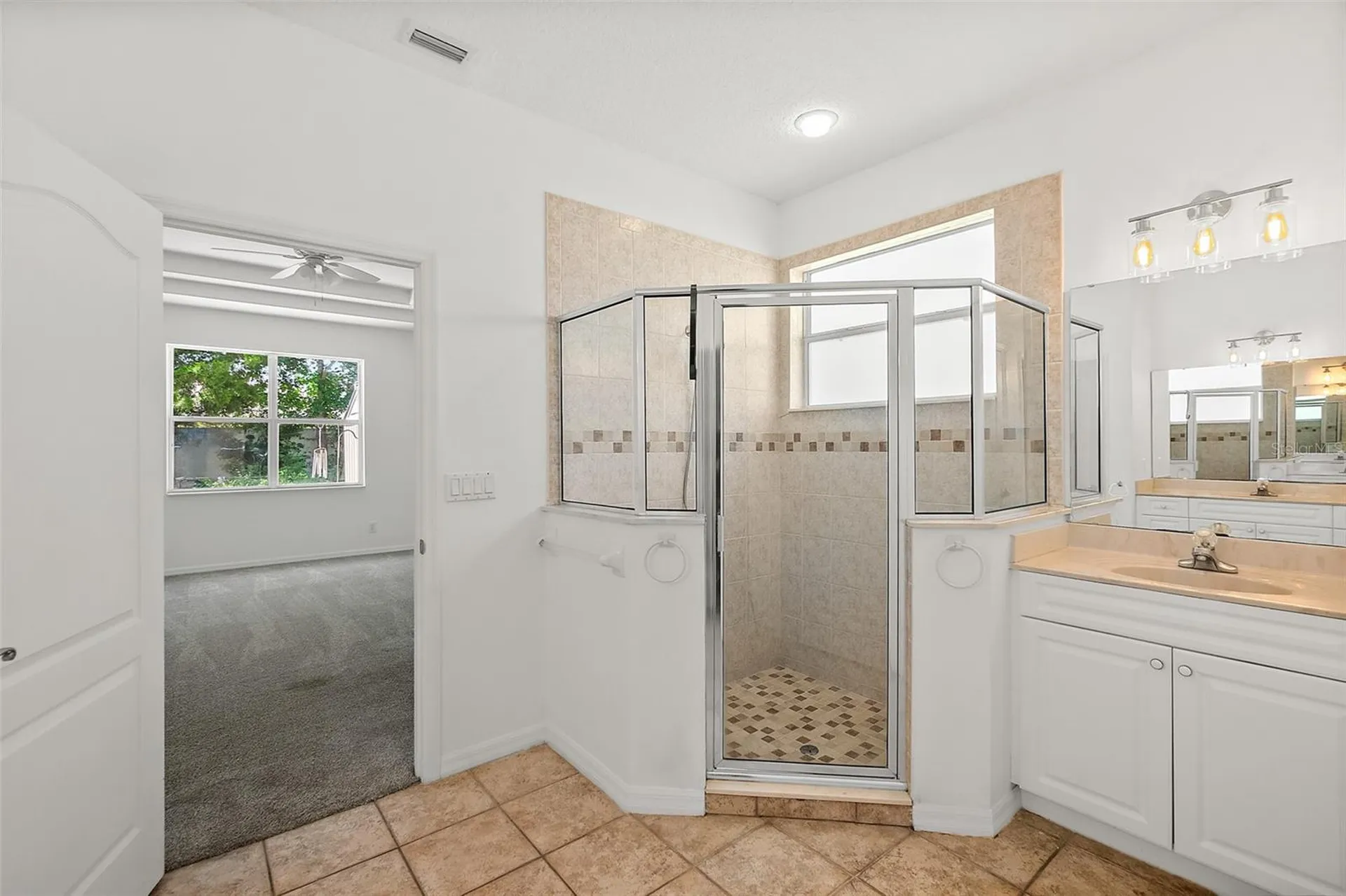 25 Fenimore Lane Palm Coast FL 32137