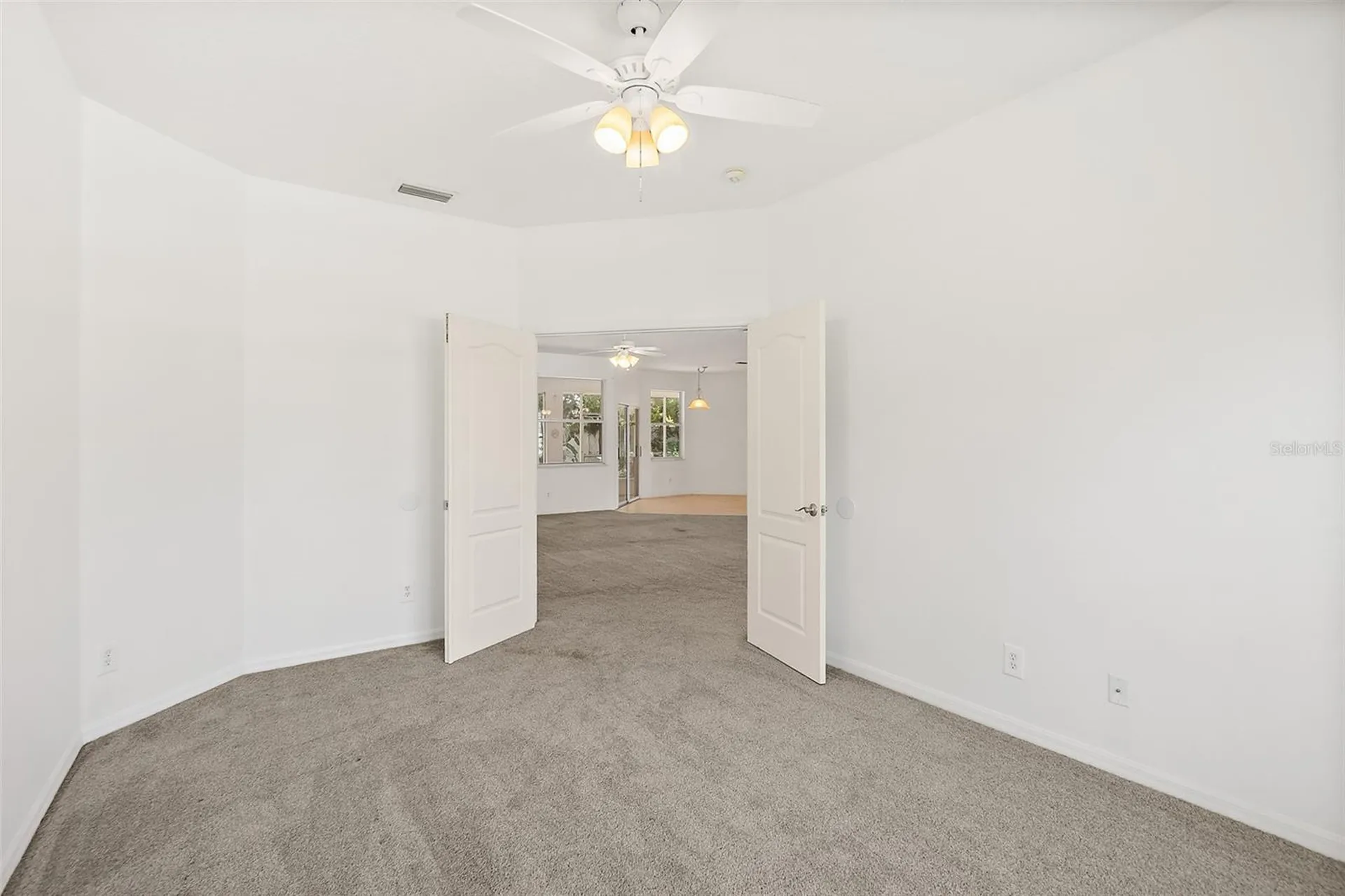 25 Fenimore Lane Palm Coast FL 32137