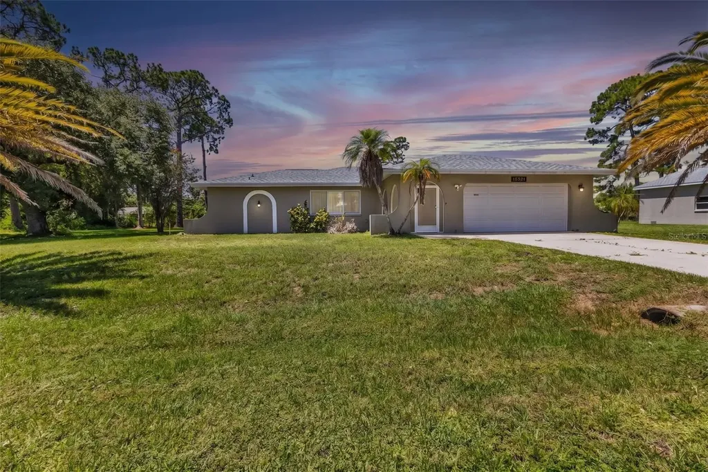 18521 Quaint Avenue Port Charlotte FL 33948