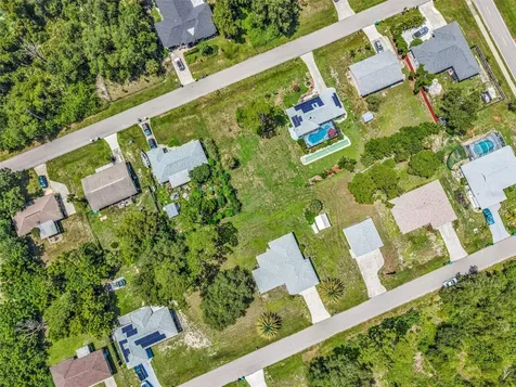 18521 Quaint Avenue Port Charlotte FL 33948