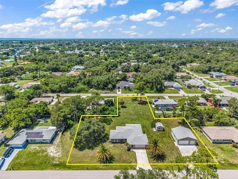 18521 Quaint Avenue Port Charlotte FL 33948