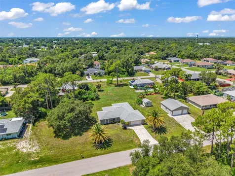 18521 Quaint Avenue Port Charlotte FL 33948