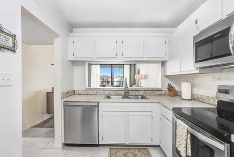 2424 W Tampa Bay Boulevard Tampa FL 33607